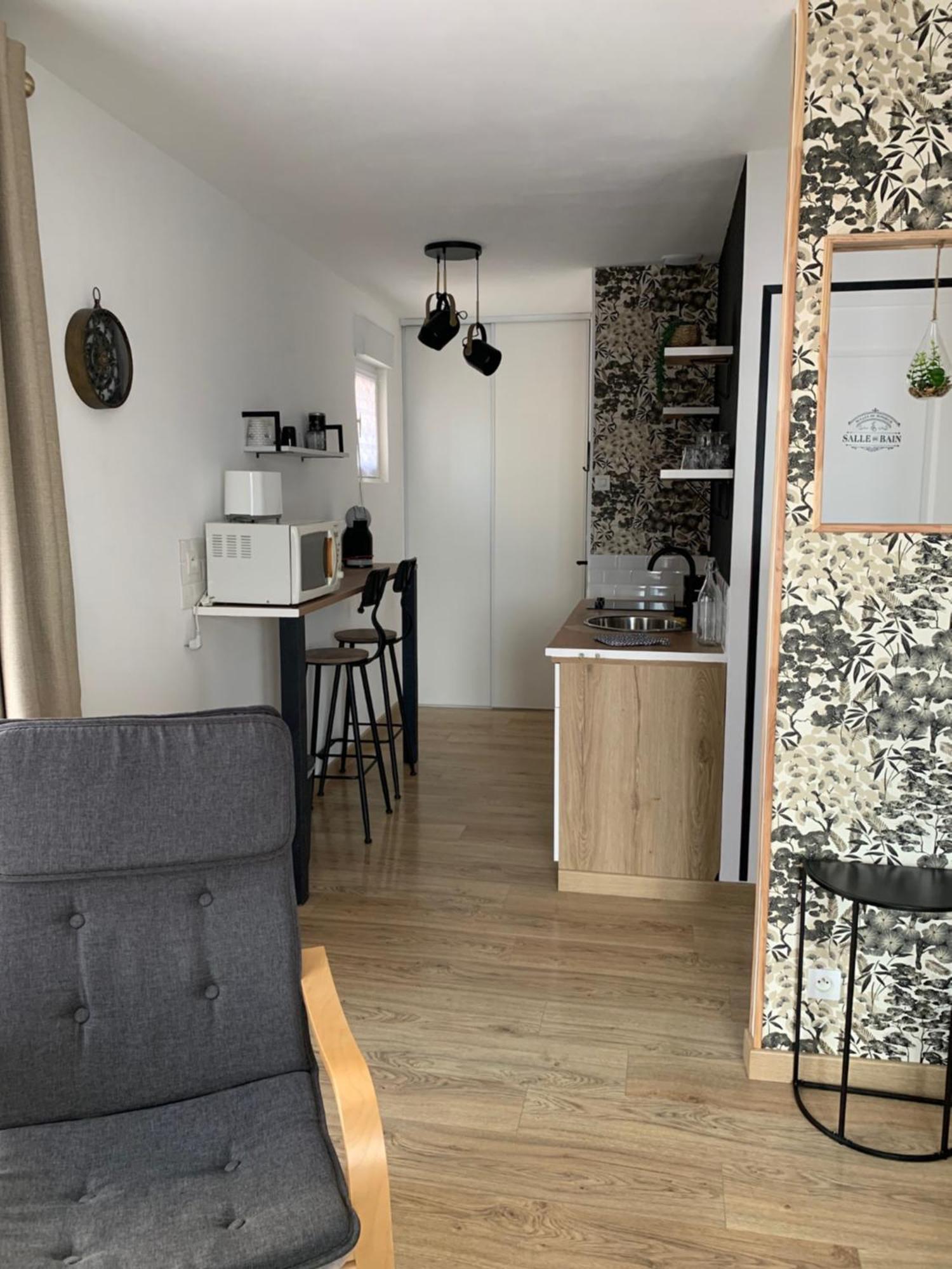 Studio Sable Sur Sarthe Bagian luar foto