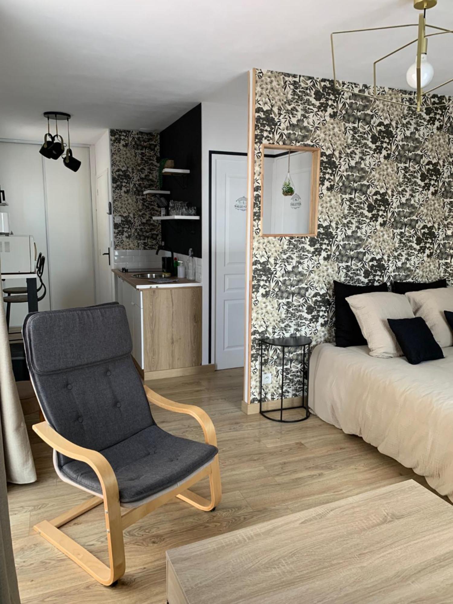 Studio Sable Sur Sarthe Bagian luar foto