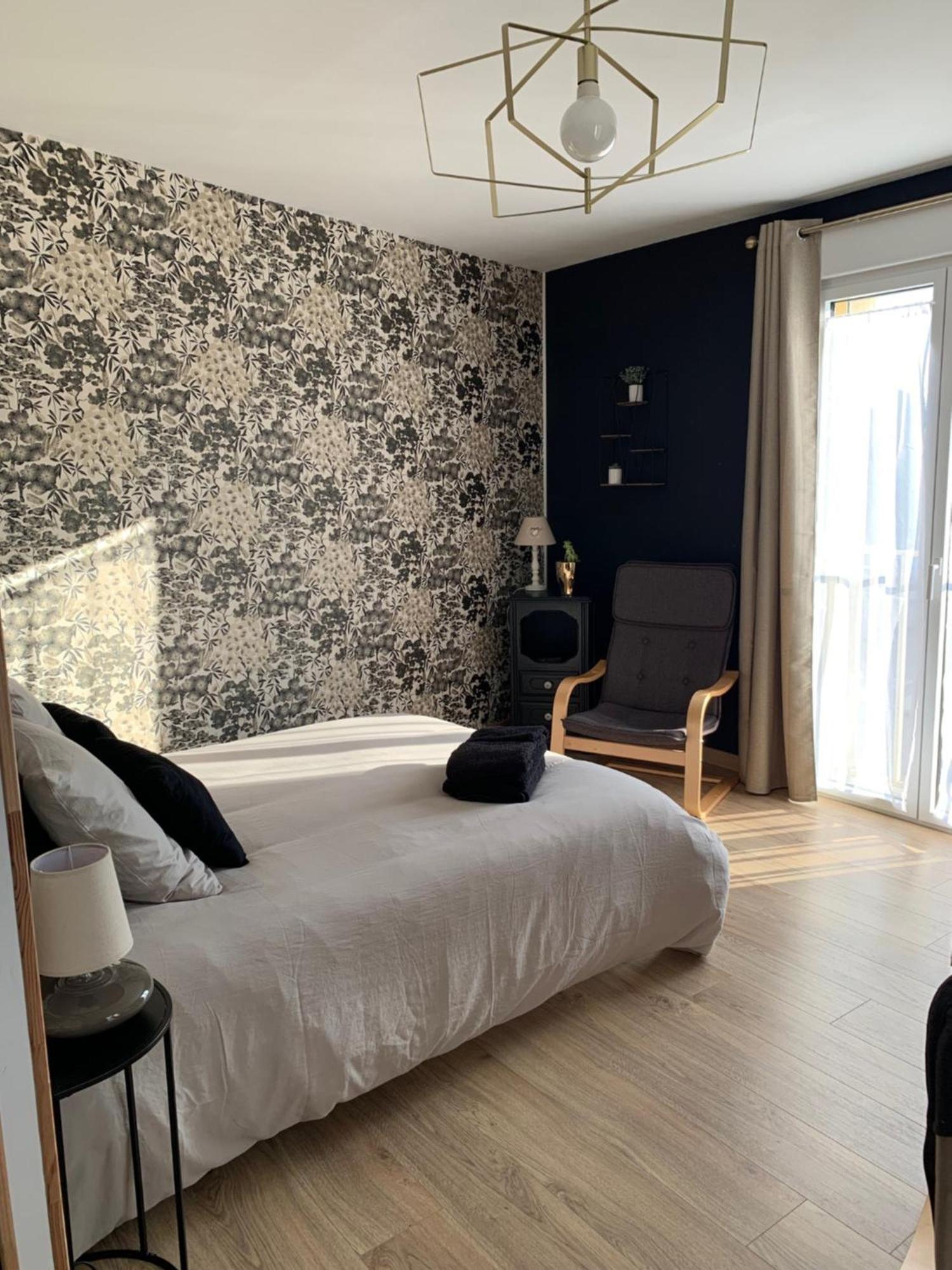 Studio Sable Sur Sarthe Bagian luar foto