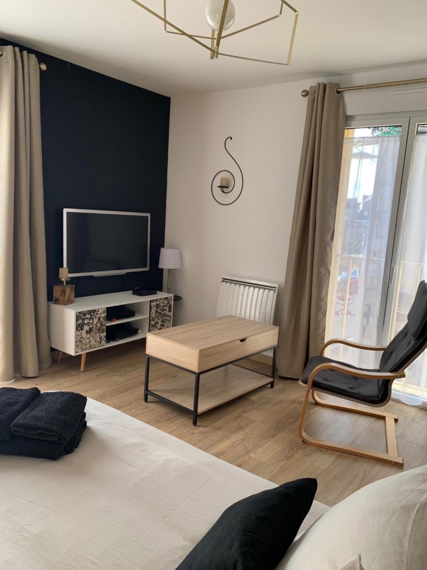 Studio Sable Sur Sarthe Bagian luar foto